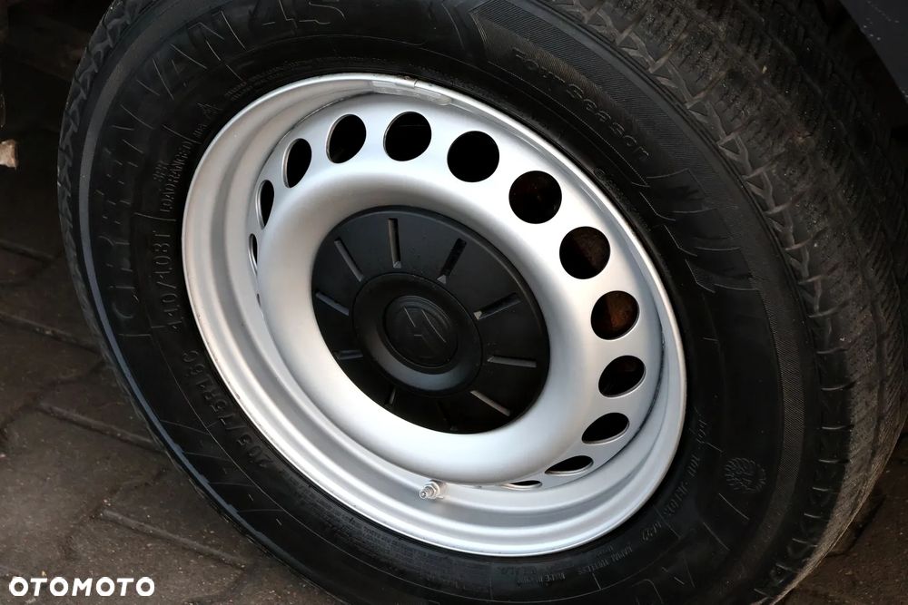 Volkswagen Crafter - 27