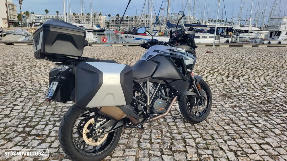KTM 1290 Super Adventure - 3
