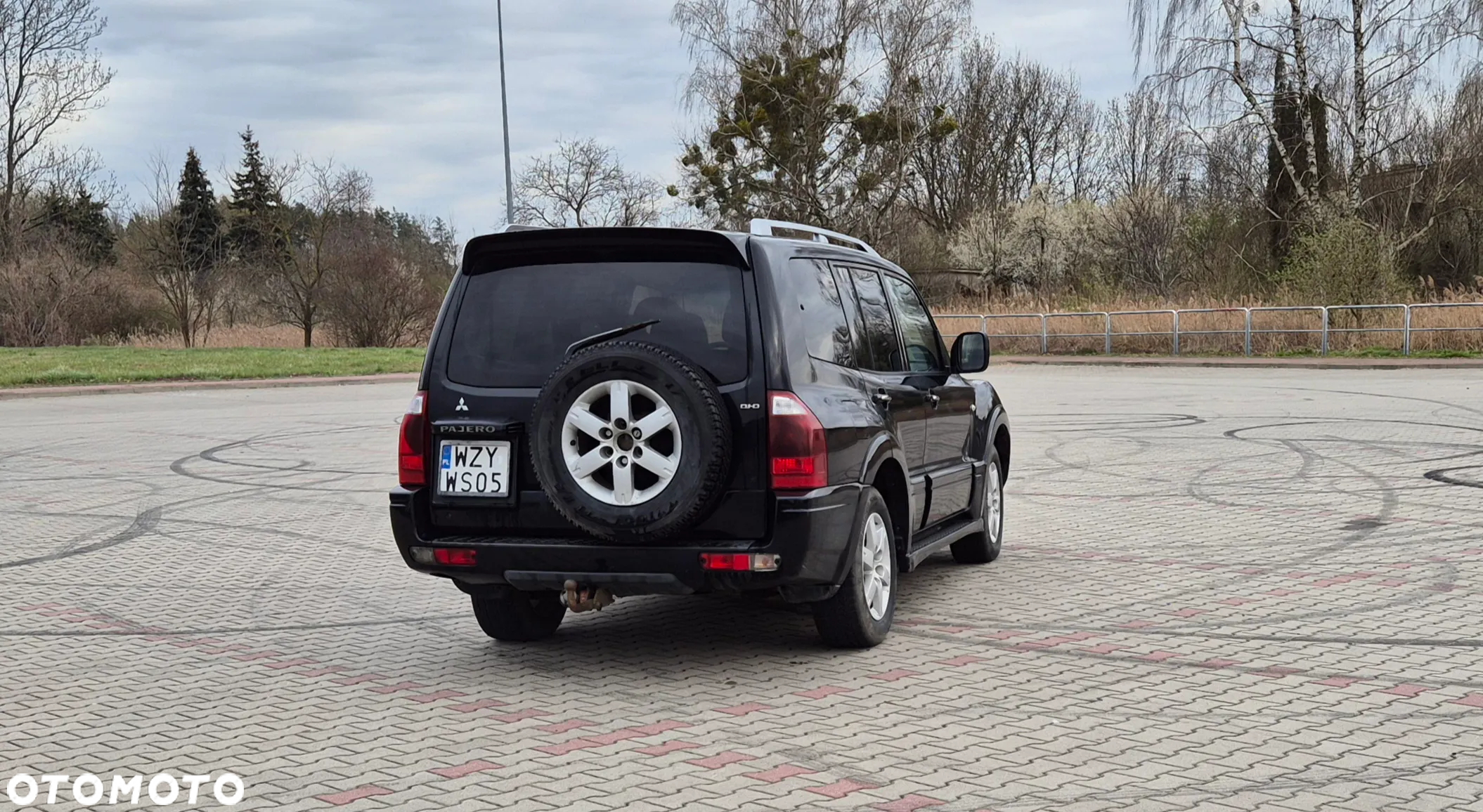 Mitsubishi Pajero 3.2 DID - 13