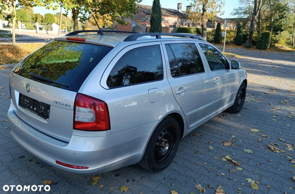 Skoda Octavia - 8