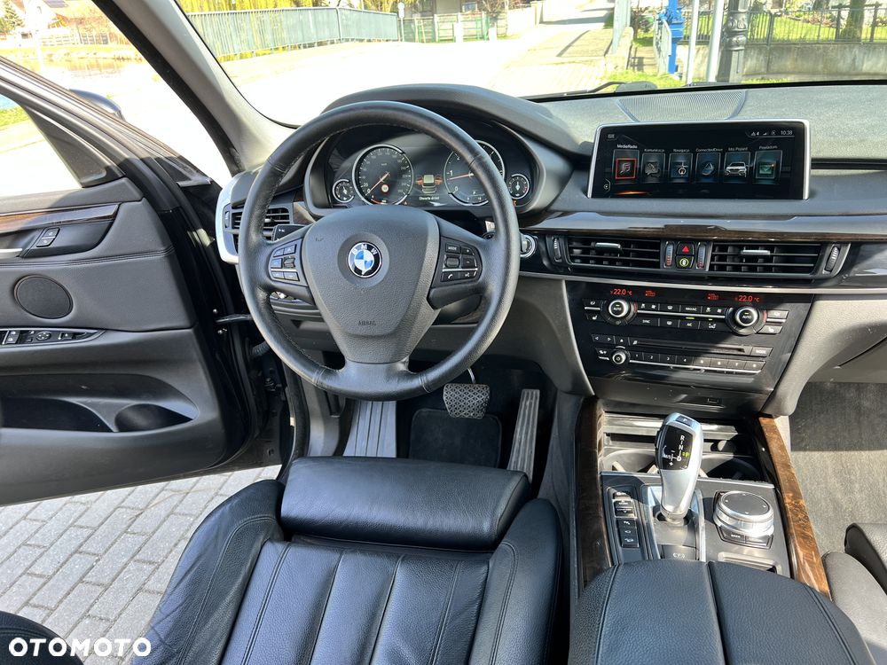 BMW X5 xDrive40d - 8