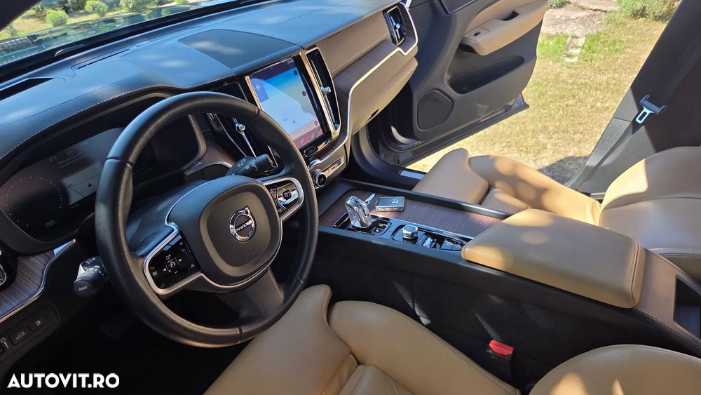 Volvo XC 60 - 7