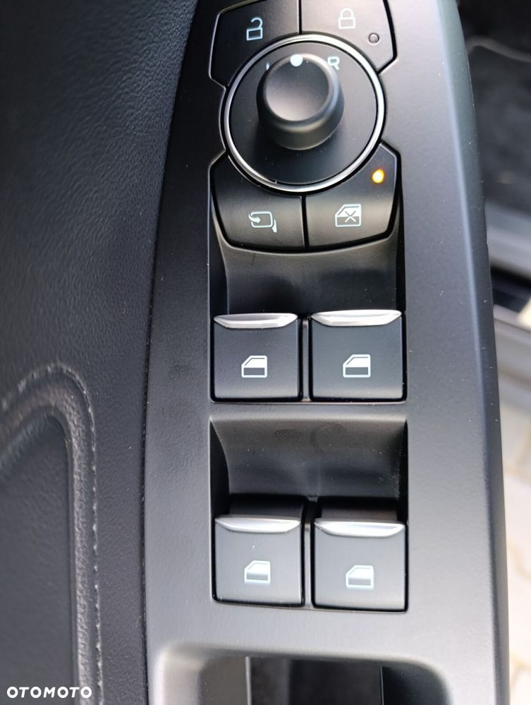 Ford Focus 1.5 EcoBlue Titanium X - 27