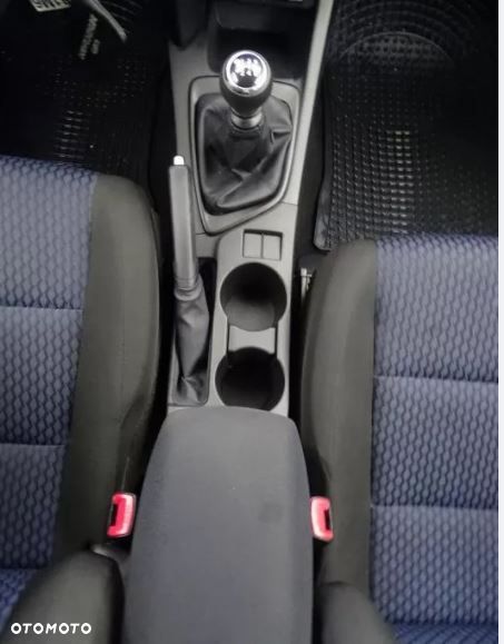 Toyota Auris 1.4 D-4D Life - 9