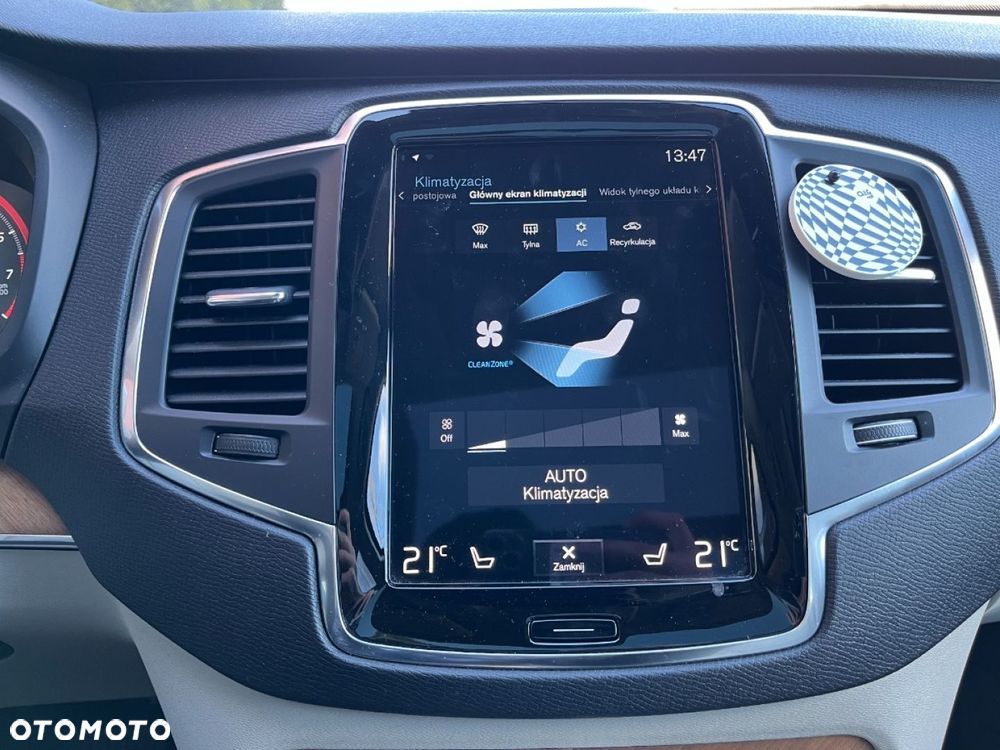 Volvo XC 90 B5 B AWD Plus Bright - 19