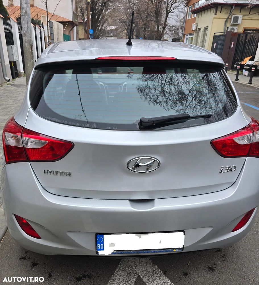 Hyundai i30 1.4 MPi 5DR M/T Comfort - 2