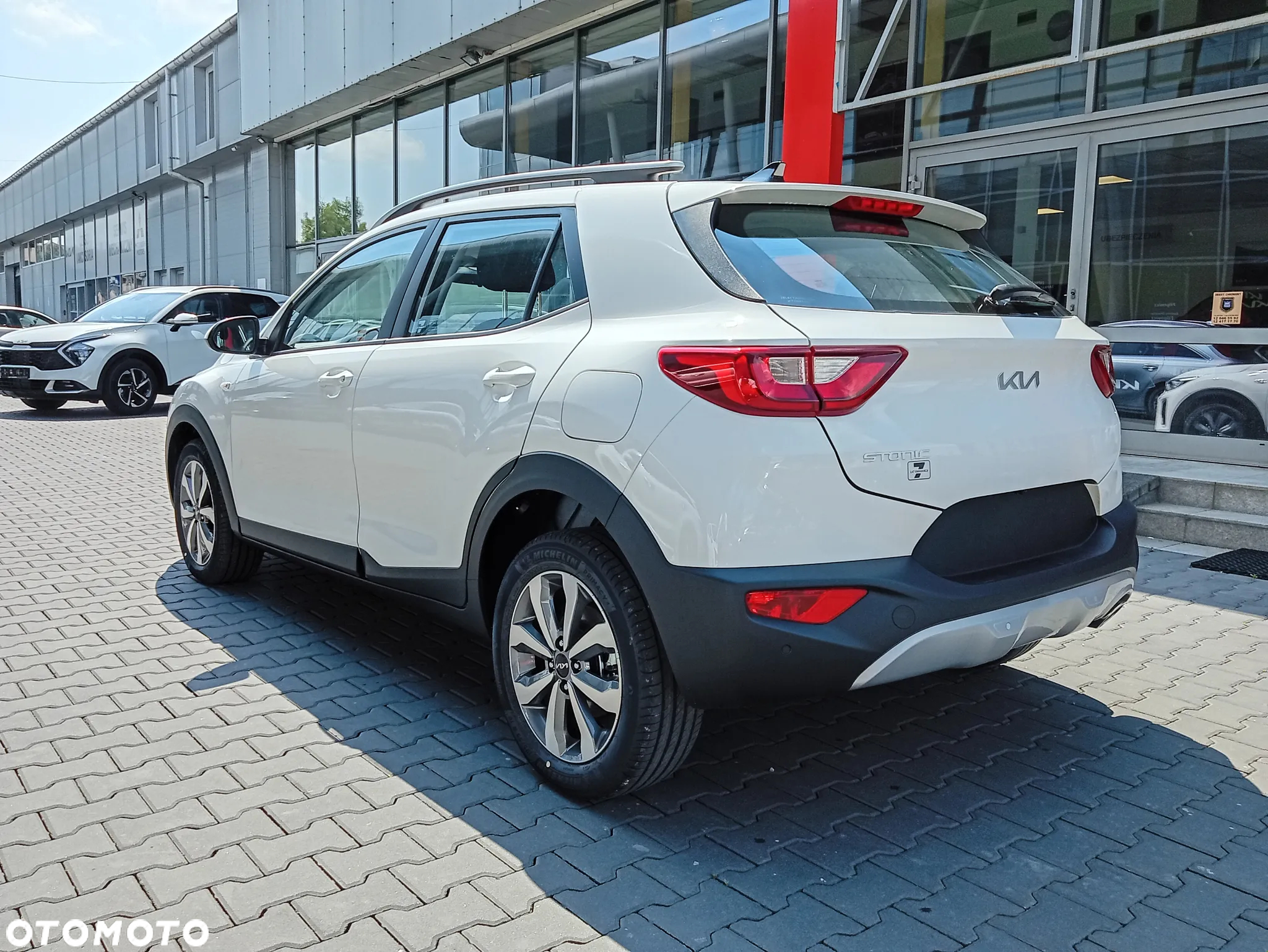 Kia Stonic 1.0 T-GDI M DCT - 4