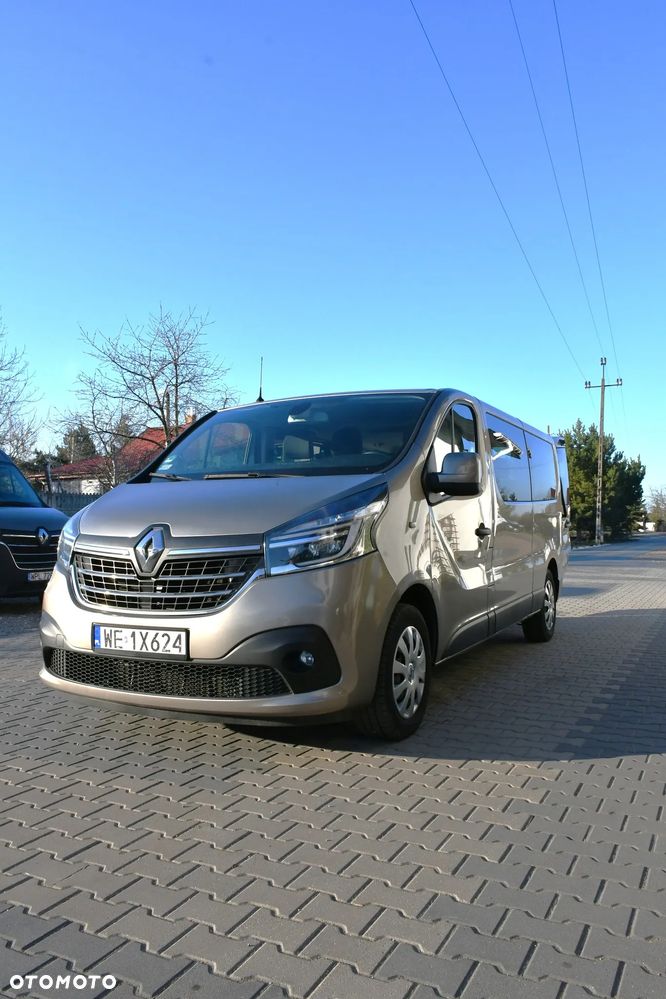 Renault Trafic - 1