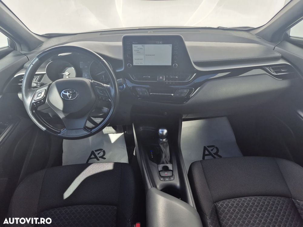 Toyota C-HR 1.8 HSD 122 CP 4x2 CVT Core - 12