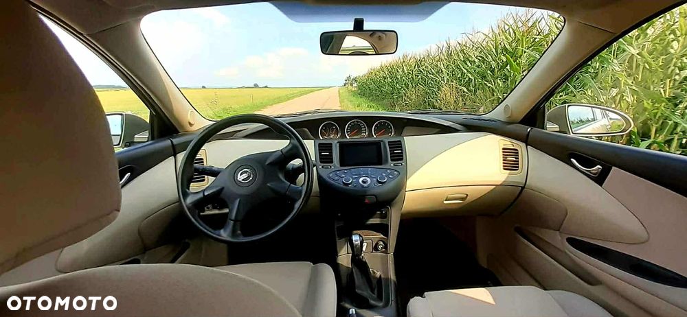 Nissan Primera - 8