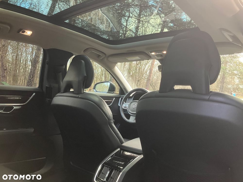 Volvo S90 T5 Geartronic Momentum - 28