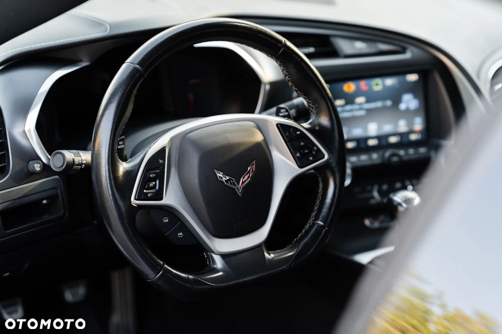 Chevrolet Corvette Stingray LT1 6.2 V8 - 29