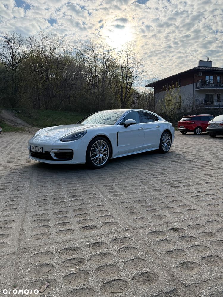Porsche Panamera 4 - 2