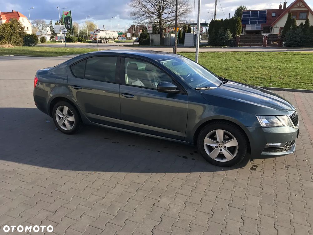 Skoda Octavia 1.6 TDI Ambition - 1