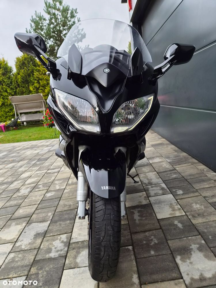 Yamaha FJR - 17
