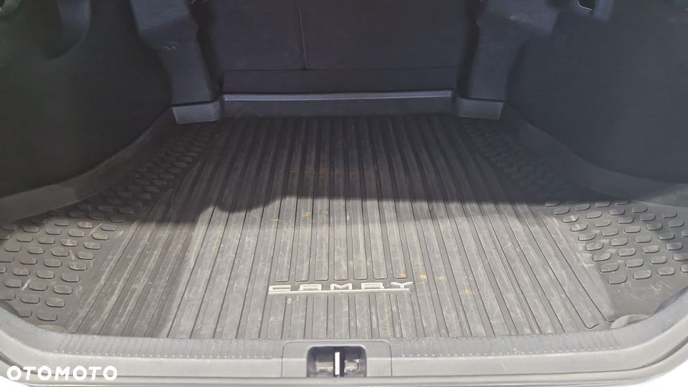 Toyota Camry 2.5 Hybrid Executive CVT - 11