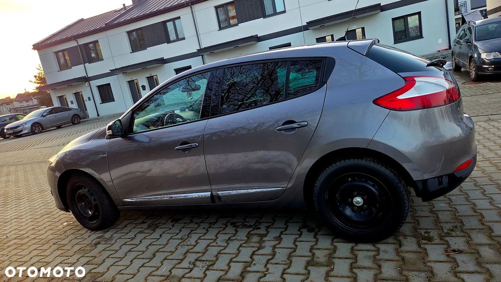 Renault Megane ENERGY dCi 130 Start & Stopp Bose Edition - 4