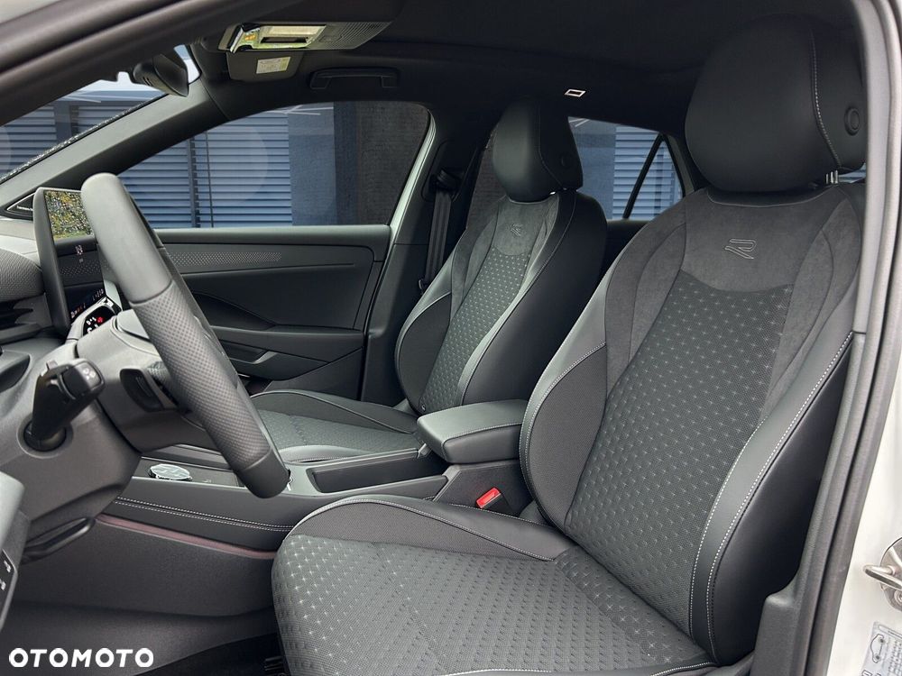 Volkswagen T-Roc 1.5 eTSI R-Line DSG - 6