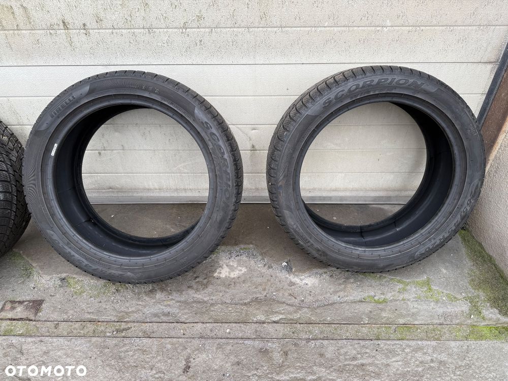 Opony zimowe Pirelli scorpion 255/45 R20 2023 2423 - 1