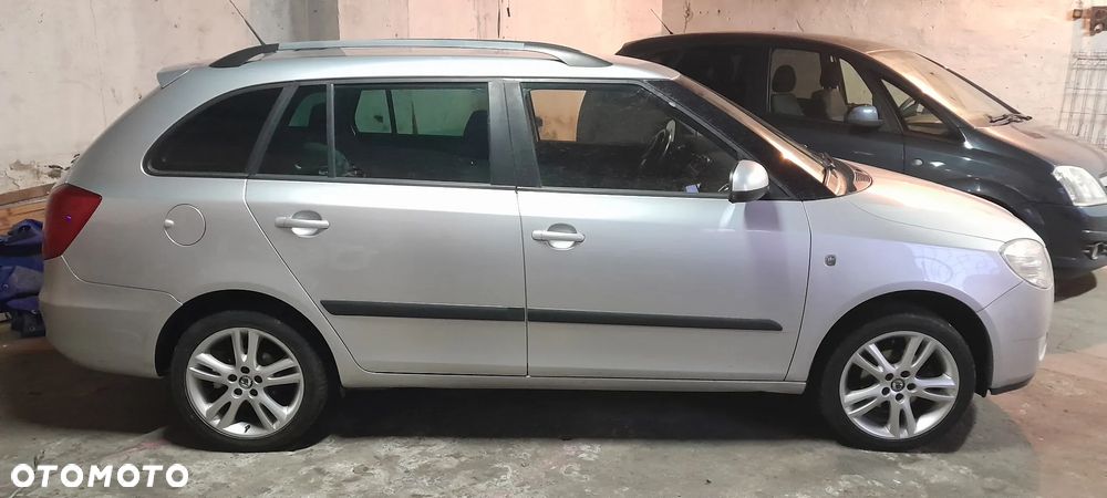 Skoda Fabia - 12