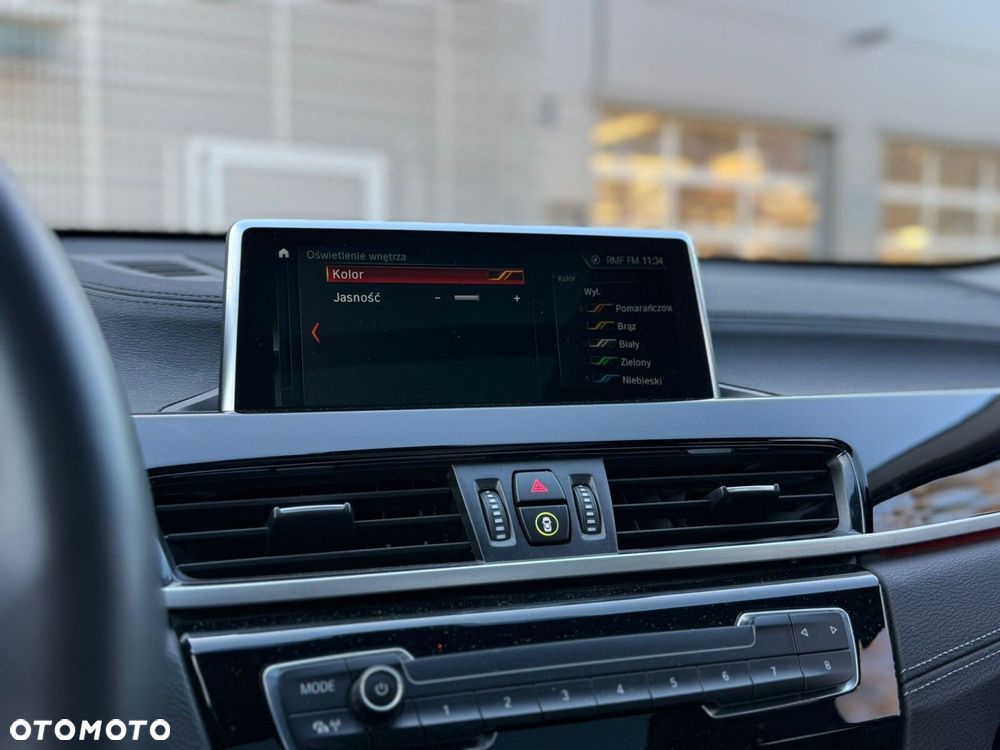 BMW X1 xDrive20i GPF xLine - 36