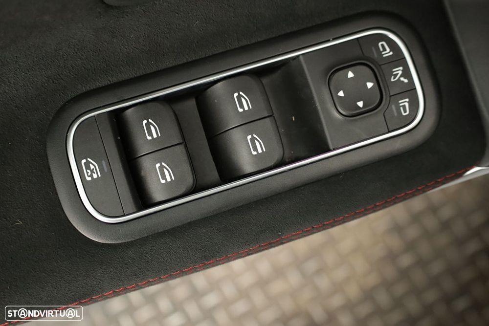 Mercedes-Benz CLA 250 - 21