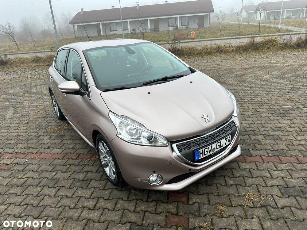 Peugeot 208 1.6 VTi Allure - 14