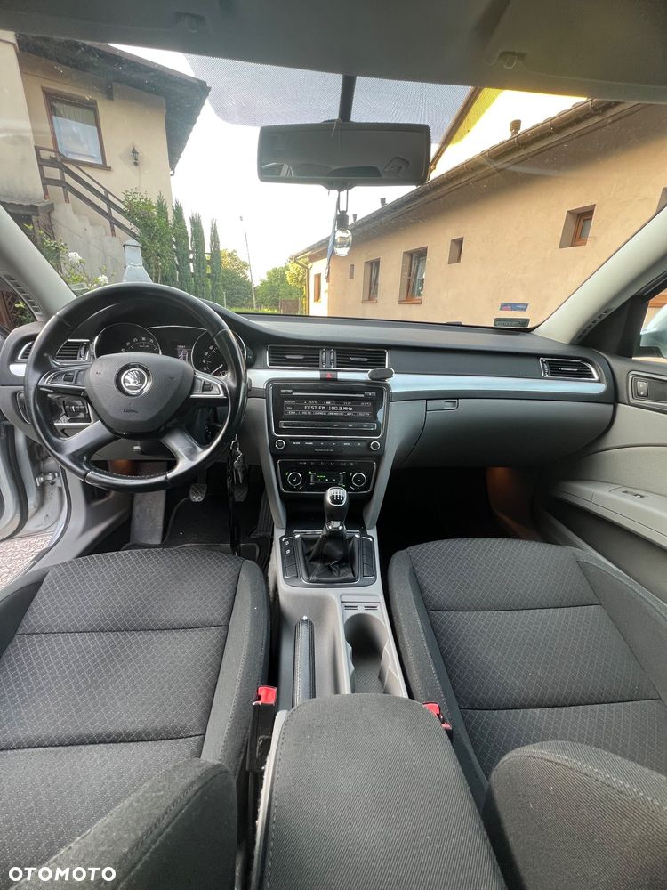 Skoda Superb 2.0 TDI Elegance - 10