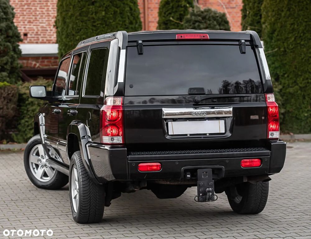 Jeep Commander 5.7 V8 HEMI Automatik Limited - 5