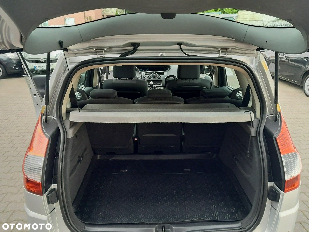 Renault Scenic 1.6 16V Authentique - 22