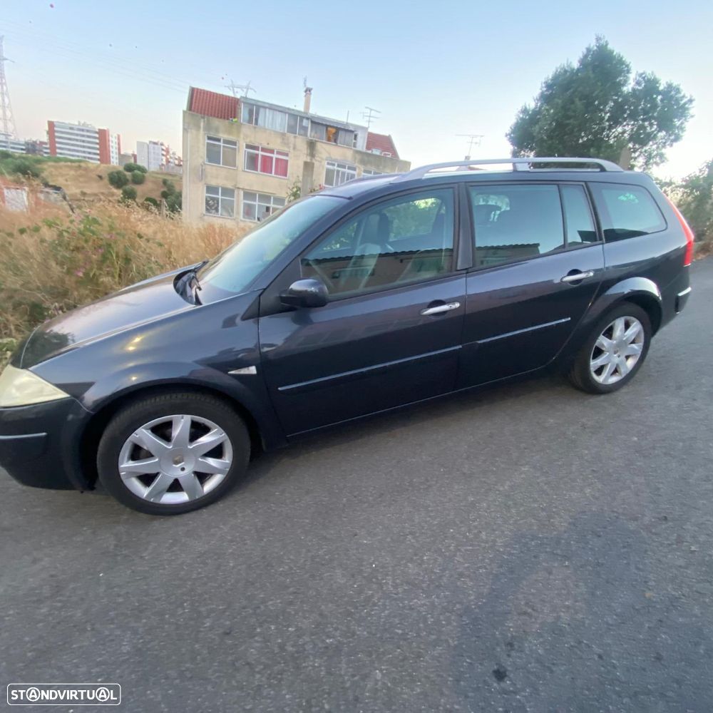 Renault Mégane Break 1.5 dCi Dynamique Luxe - 2