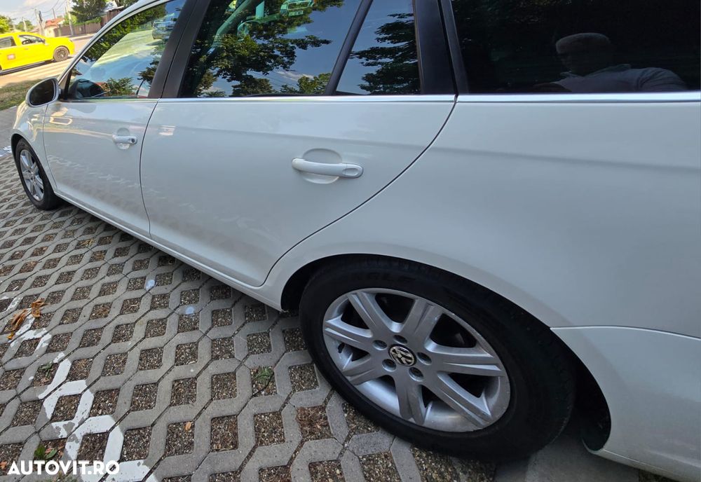 Volkswagen Golf 2.0 TDI Edition - 18