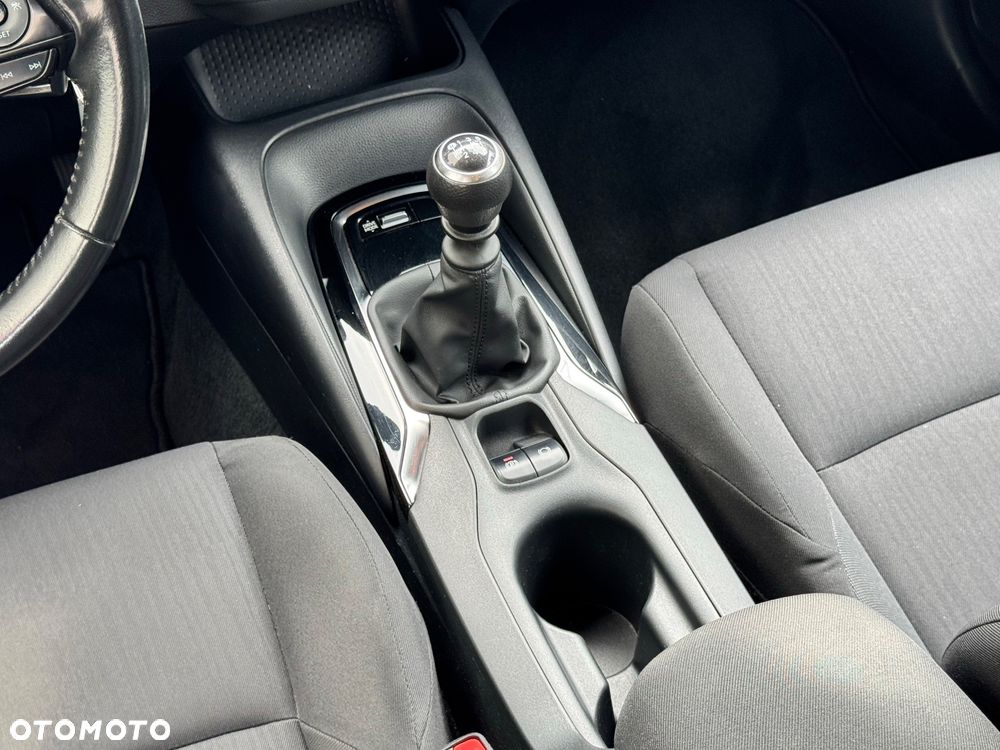 Toyota Corolla 1.2 T Comfort - 28
