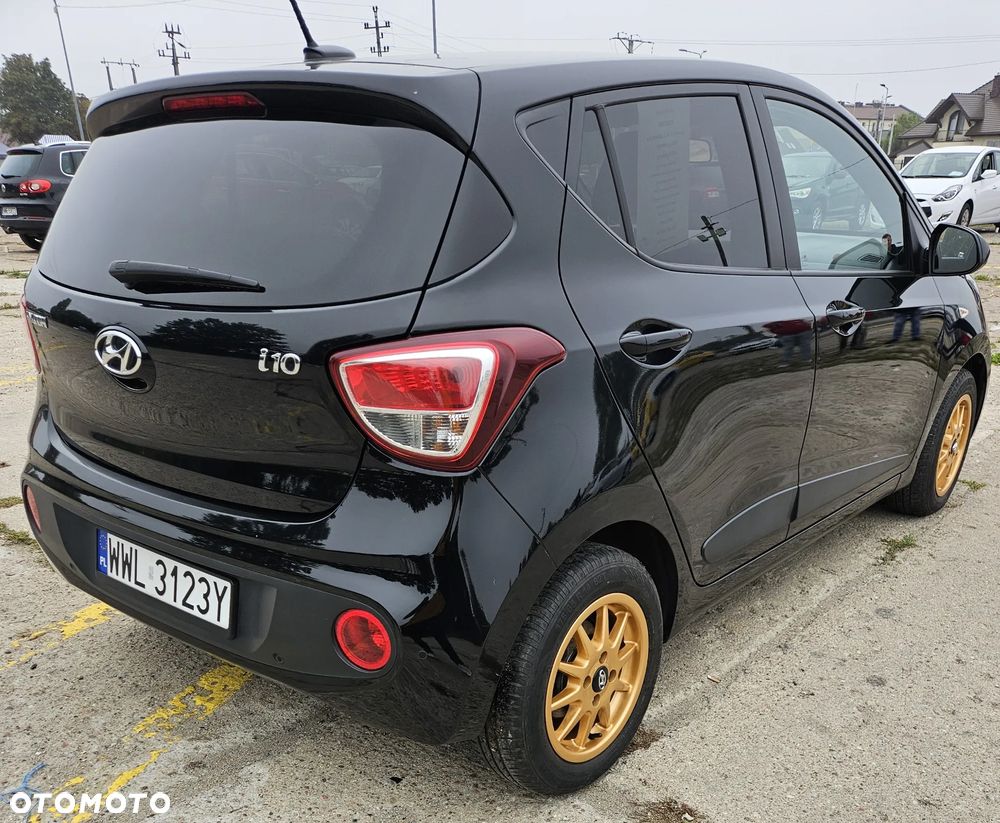 Hyundai i10 1.2 Premium - 11