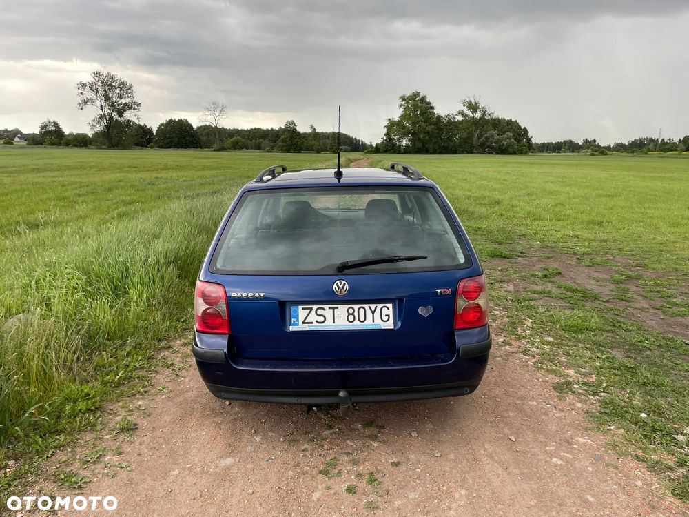 Volkswagen Passat 1.9 TDI Comfortline - 3