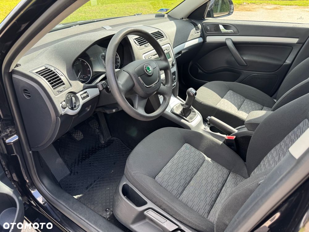 Skoda Octavia 1.4 TSI Ambiente - 12