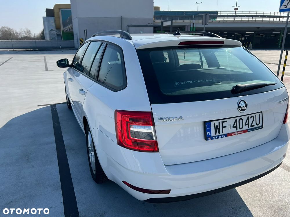 Skoda Octavia 1.5 TSI ACT Ambition - 4