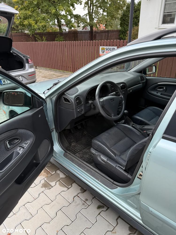 Volvo V40 2.0 T4 - 11