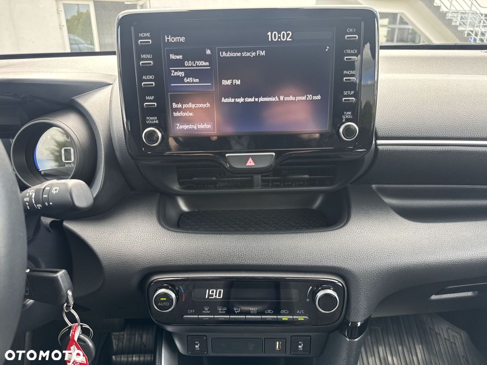 Toyota Yaris Hybrid 1.5 Comfort - 22