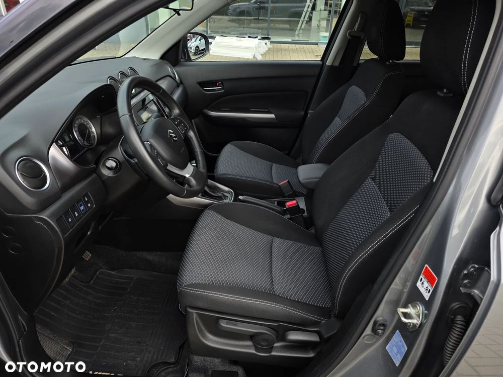 Suzuki Vitara 1.5 Strong Hybrid Premium 2WD AGS - 9