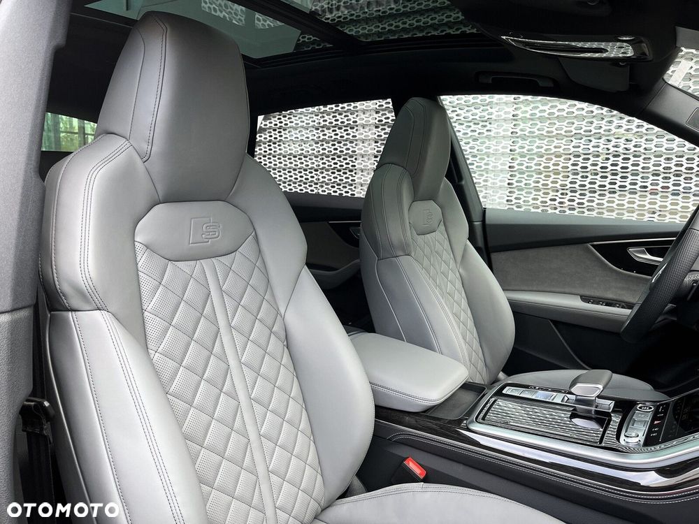 Audi Q8 - 20