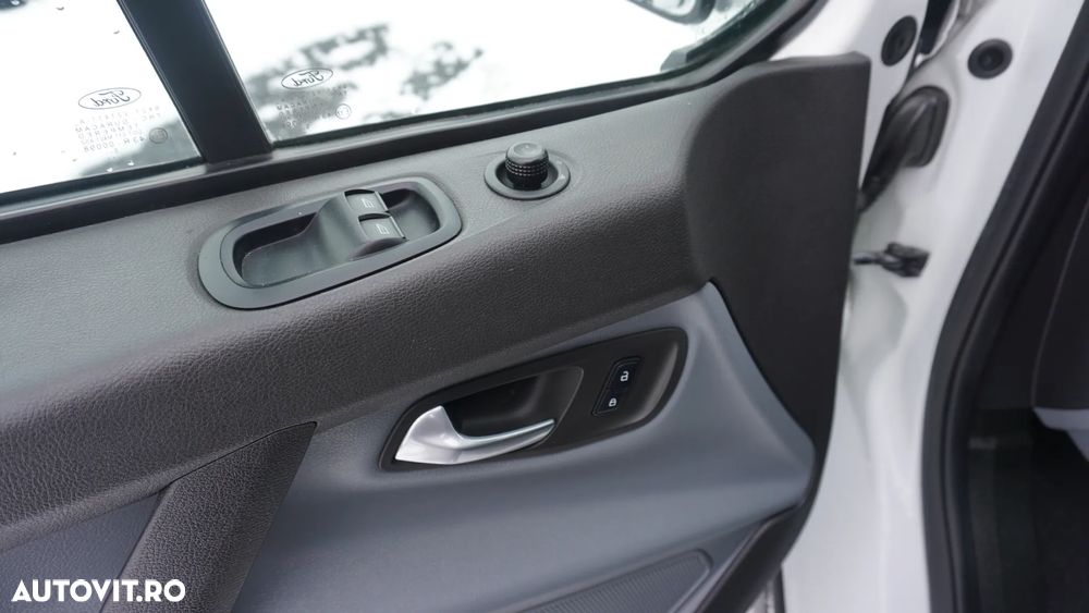 Ford Transit Custom - 14
