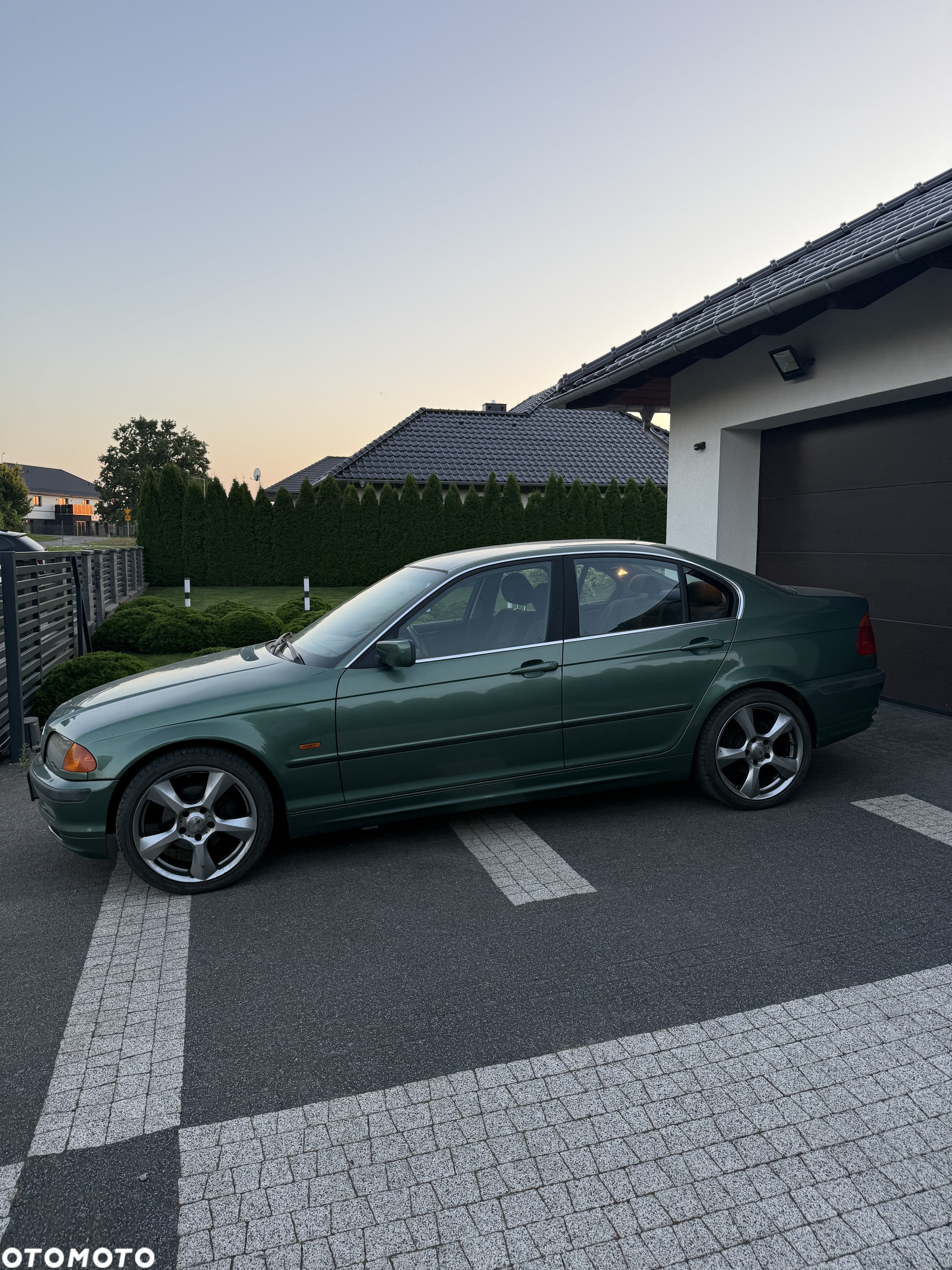 BMW Seria 3 320i - 8