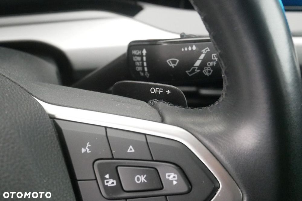 Volkswagen Golf Variant - 22