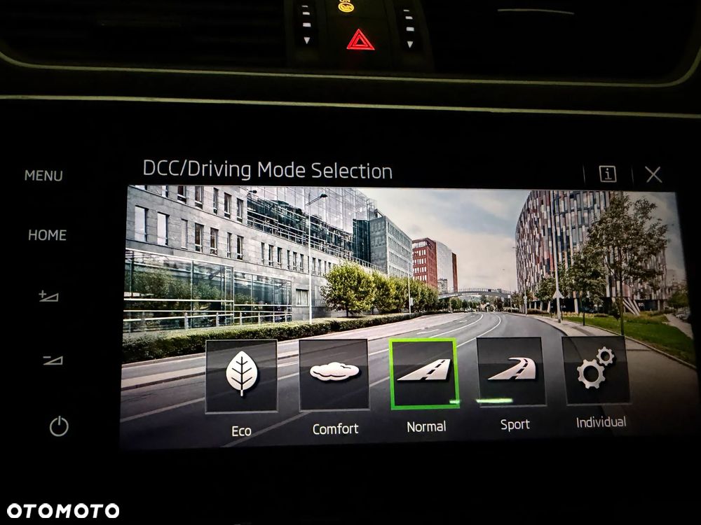 Skoda Superb 2.0 TDI SCR 4x4 L&K DSG - 16