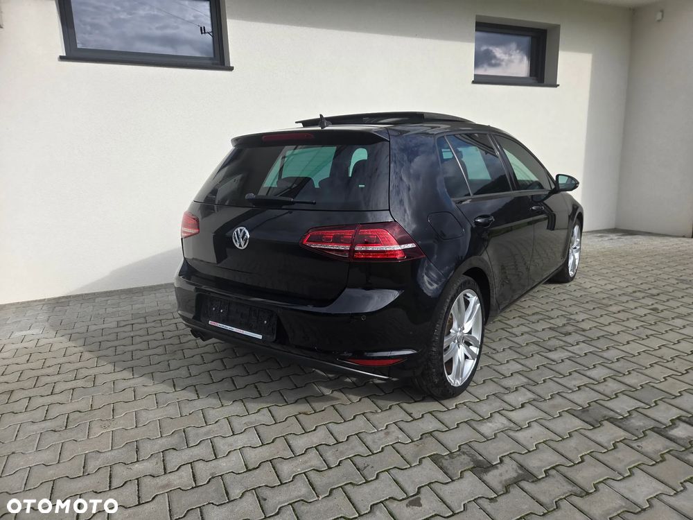 Volkswagen Golf - 4