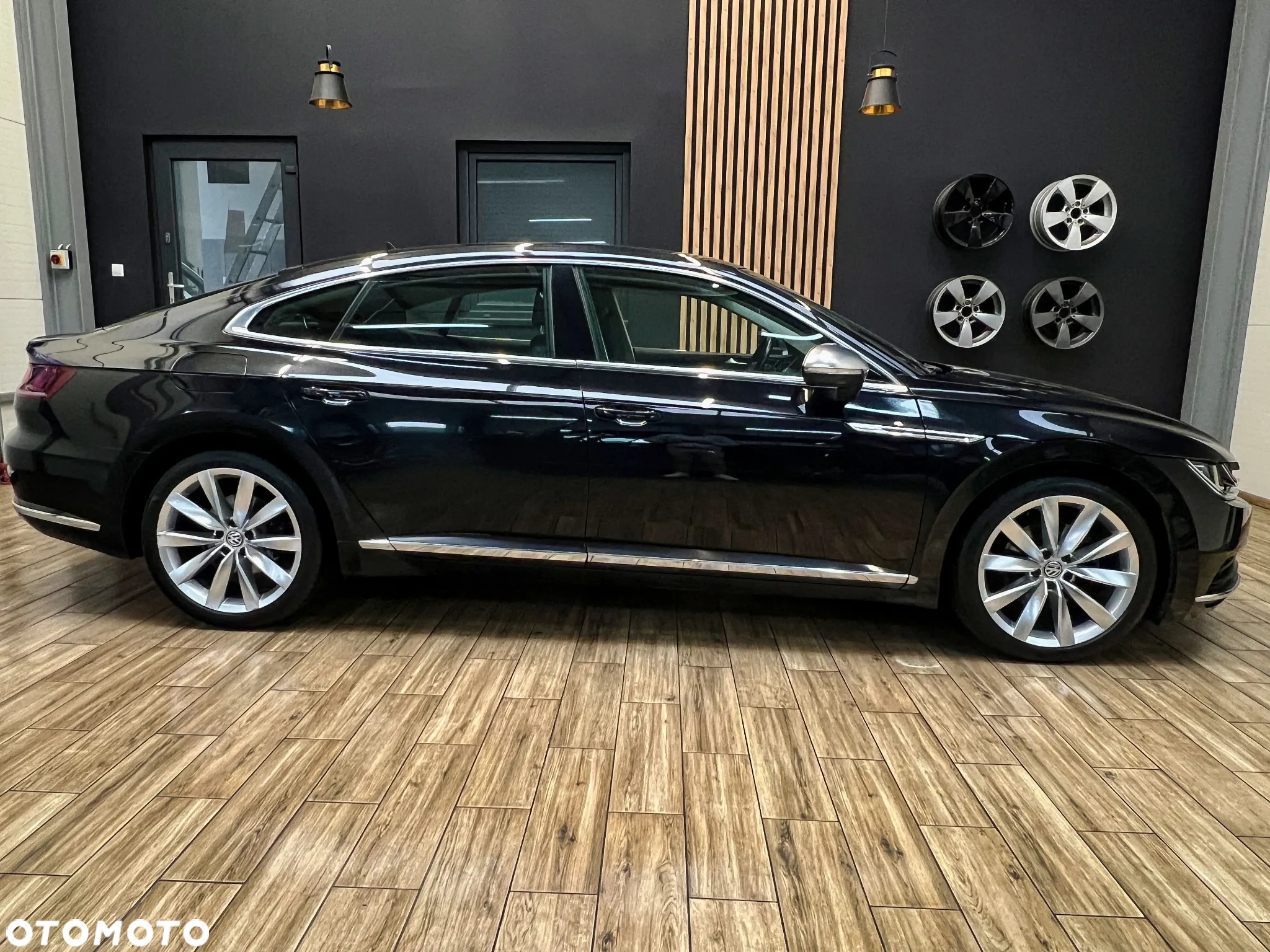 Volkswagen Arteon 2.0 TDI SCR DSG Elegance - 5