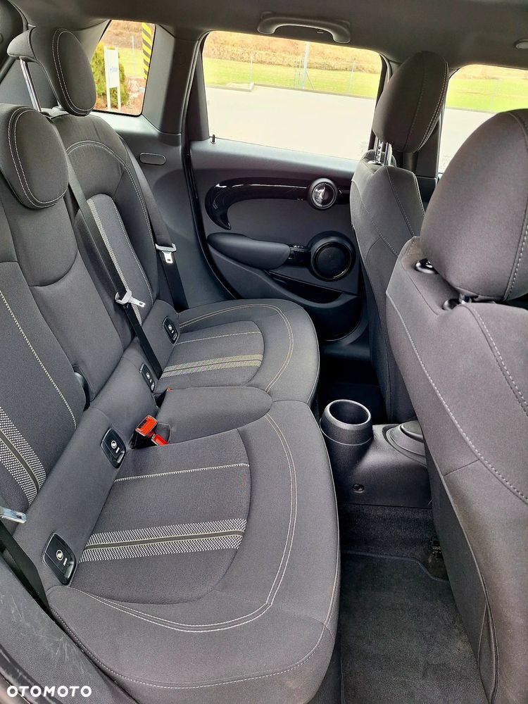 MINI Cooper 60 Years Chili - 21