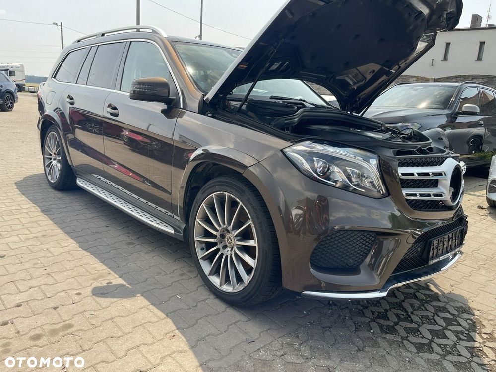 Mercedes-Benz GLS 350 d 4Matic 9G-TRONIC AMG Line - 10