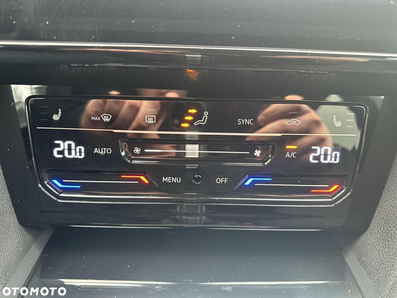 Volkswagen Arteon 2.0 TSI R-Line DSG - 27
